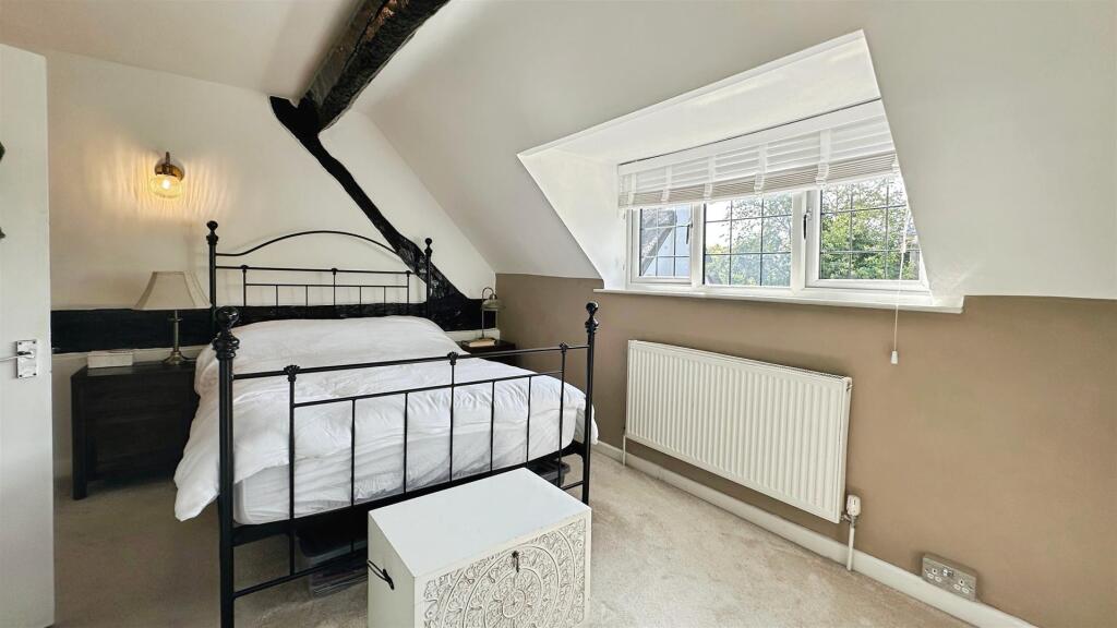 64713520--4618-8DBA-97C1A9D5DF6B-61919-000014B4D6F