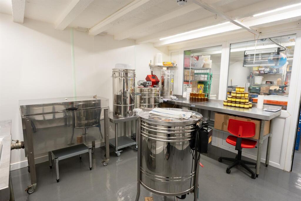 photo 43 - Copy.jpeg