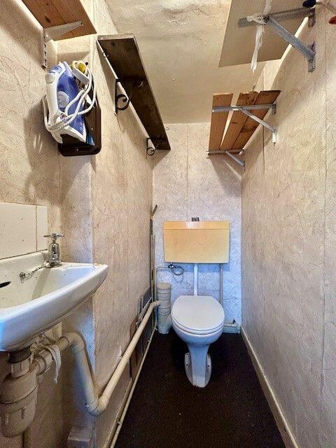 Ground Floor Cloakroom/Wc
