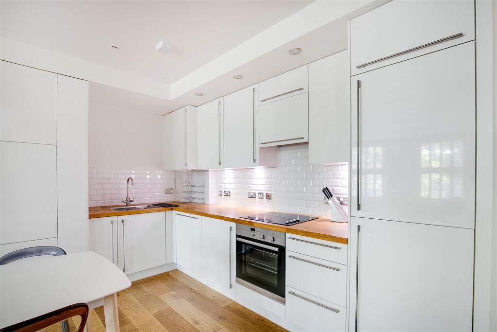 Tollbooth Apartments, 2-7.jpg