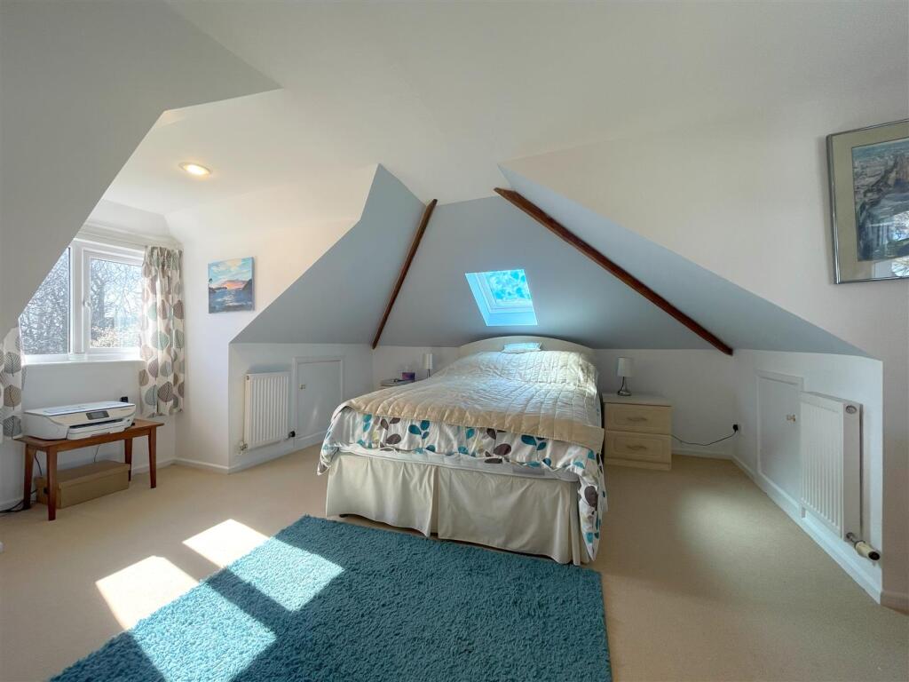 Bedroom 3.jpg