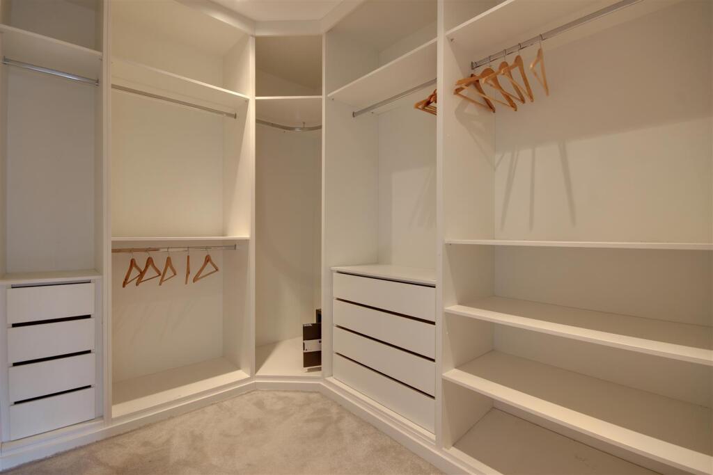 "Walk in" Wardrobe