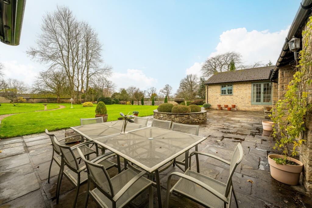 Dining Terrace