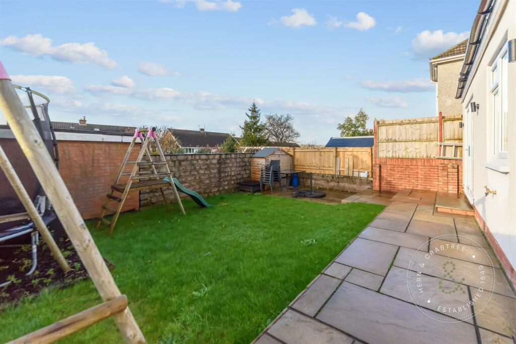 Elgar- Crescent-24.jpg