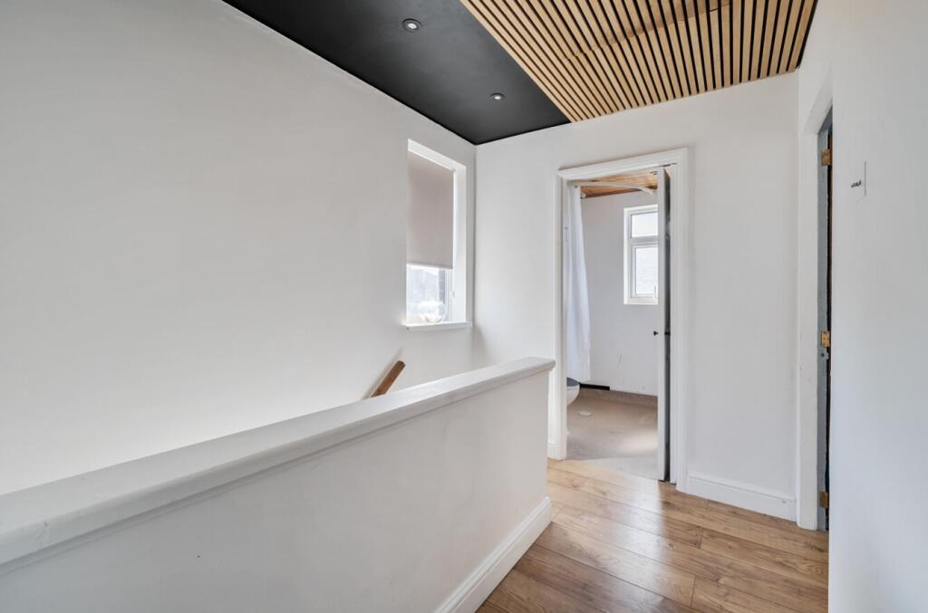 1333889-11-6890f15d5dbe9