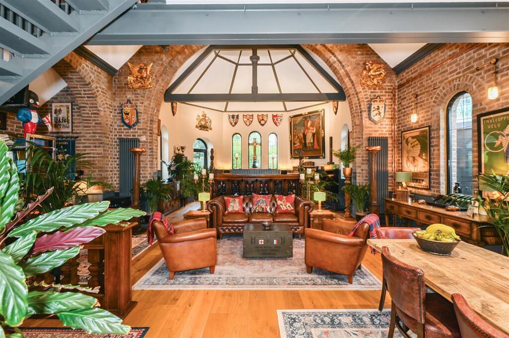 Birkdale hall tn39 (8).jpg