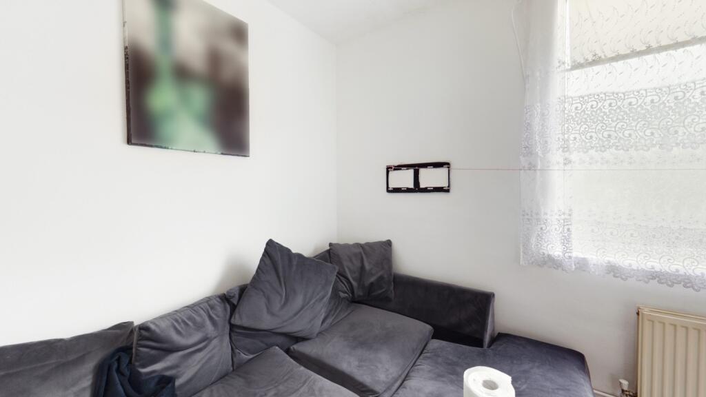 CAM01740G0-PR0328-PAN015 (1)