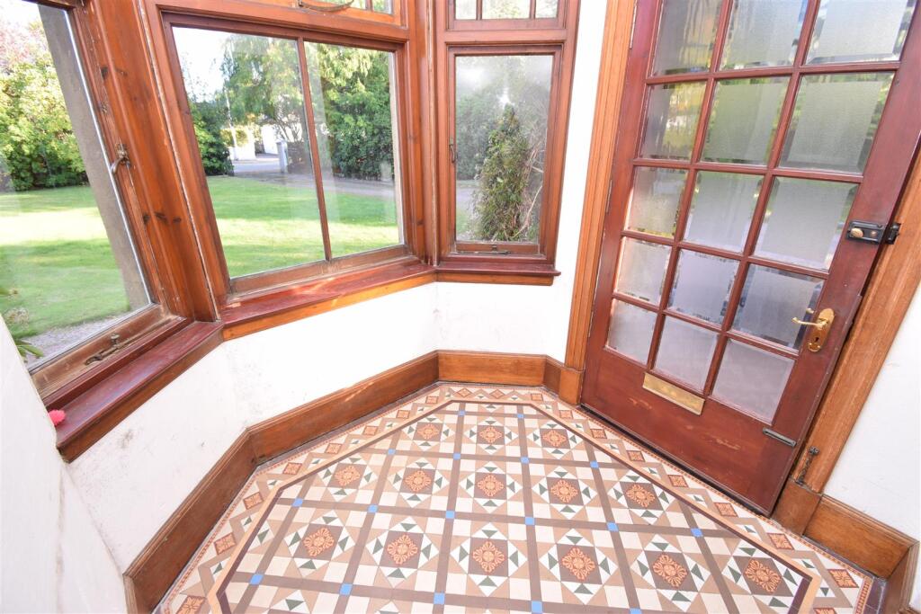 ENTRANCE PORCH.JPG