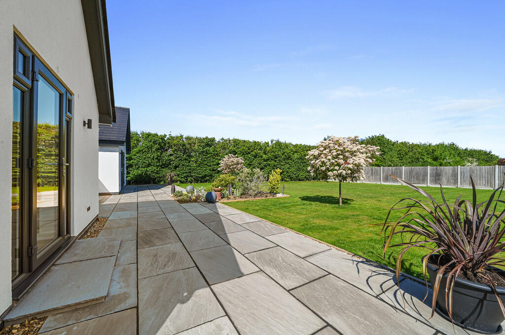 PT-FC(COL)-Hawtho...