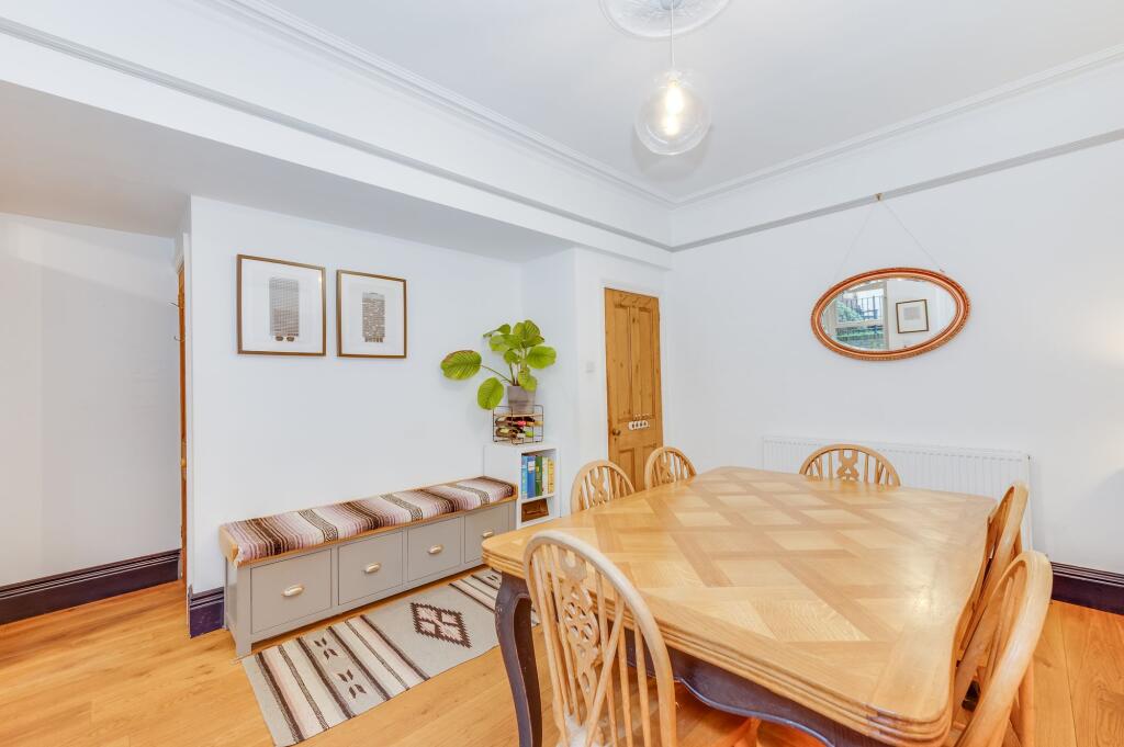 KITCHEN, DINER AND LIVING ROOM