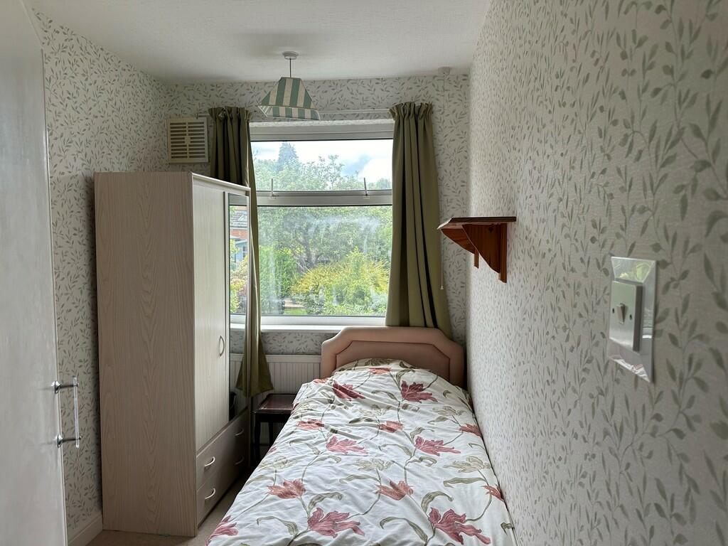 Bedroom 3 light