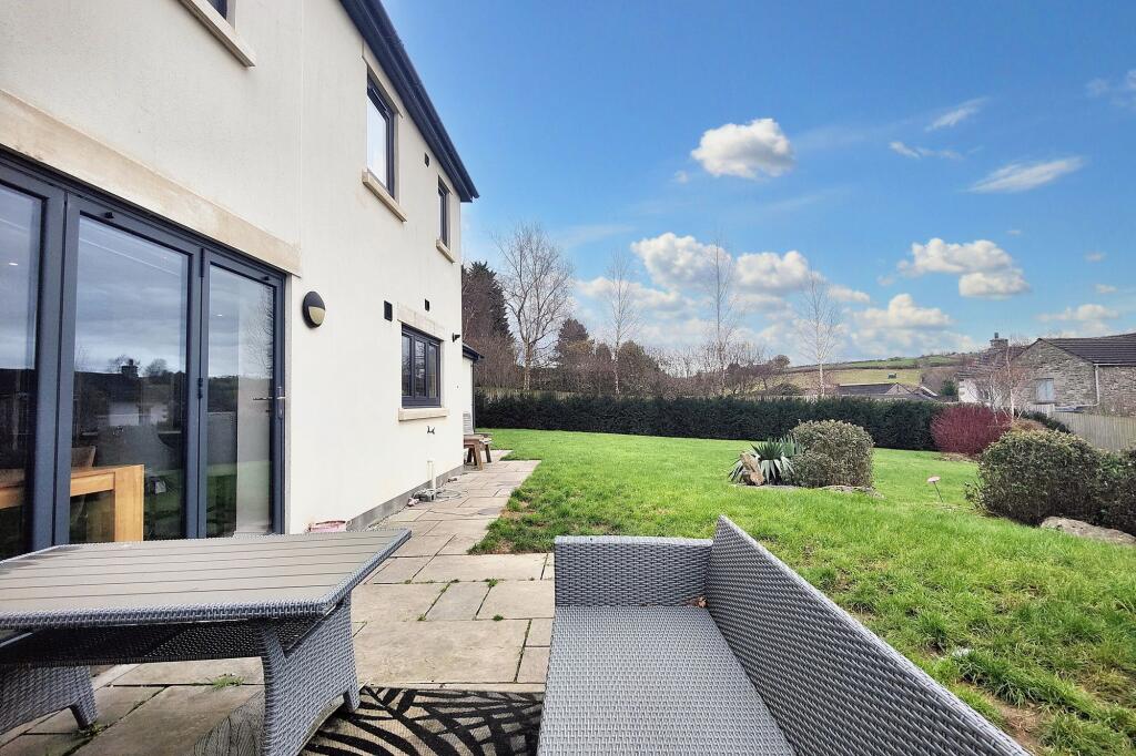 Bi-Folds to Private Garden