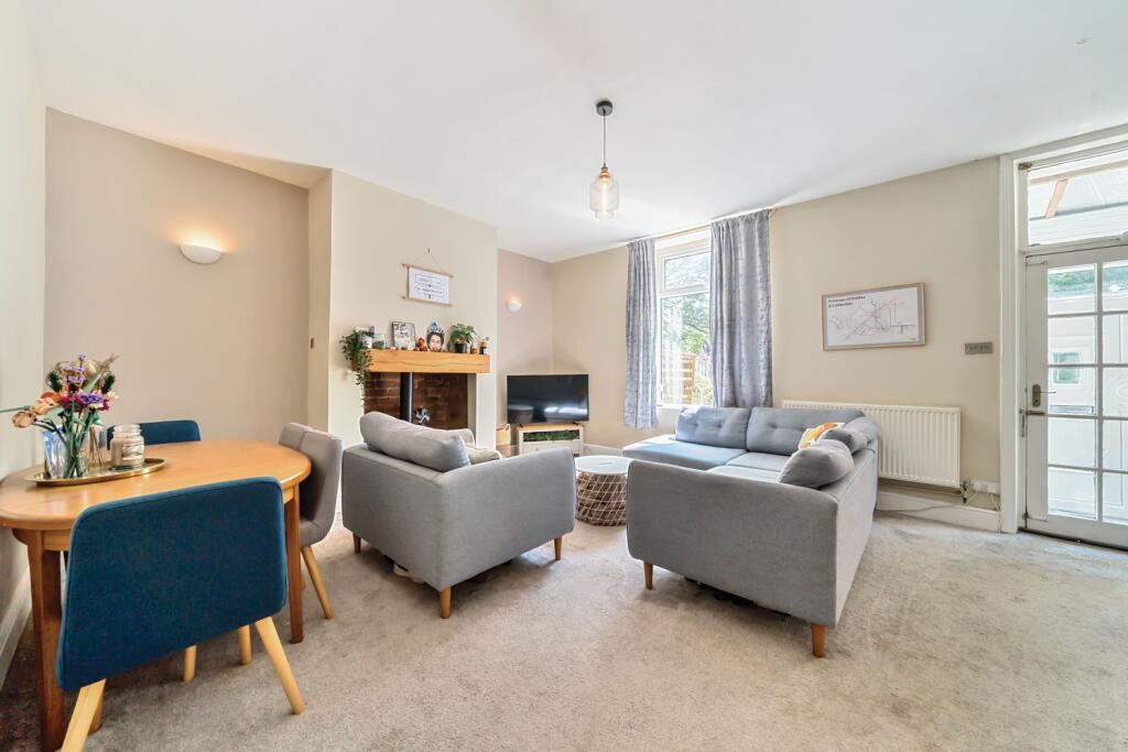 1309677-3-6853edf7b7a38