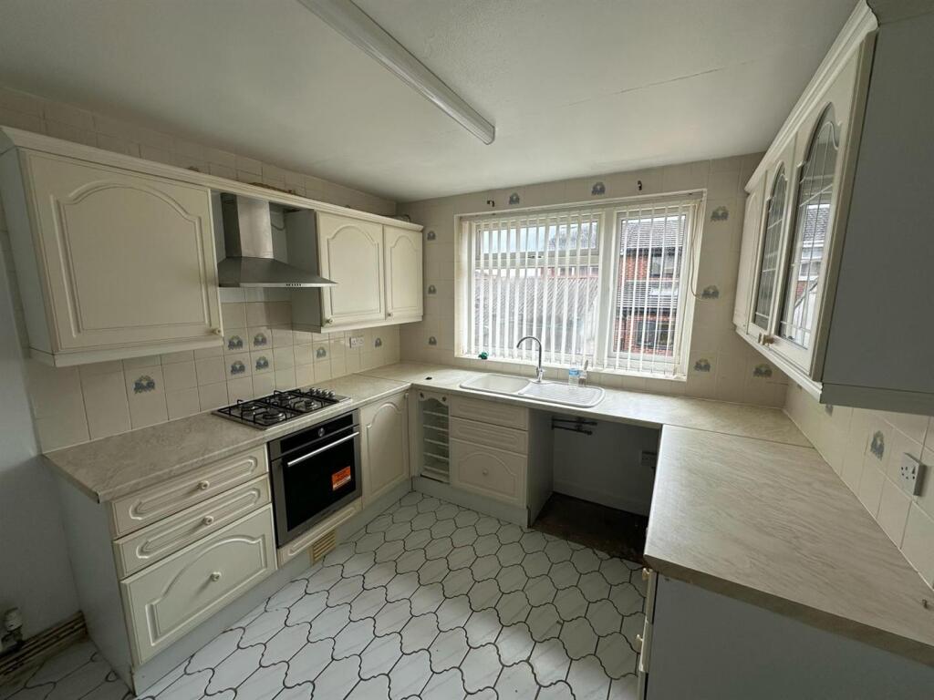 WhatsApp Image 2025-07-22 at 14.24.45 (3).jpeg