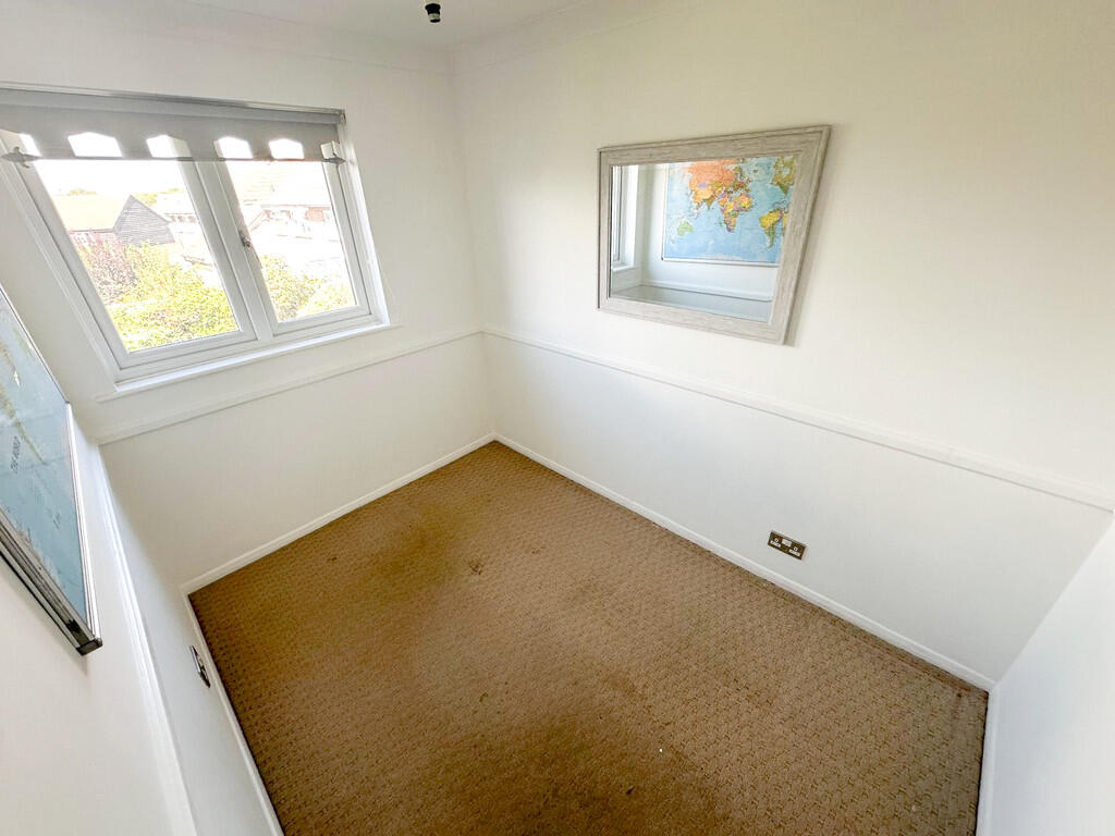 IMG-20250910-WA00...