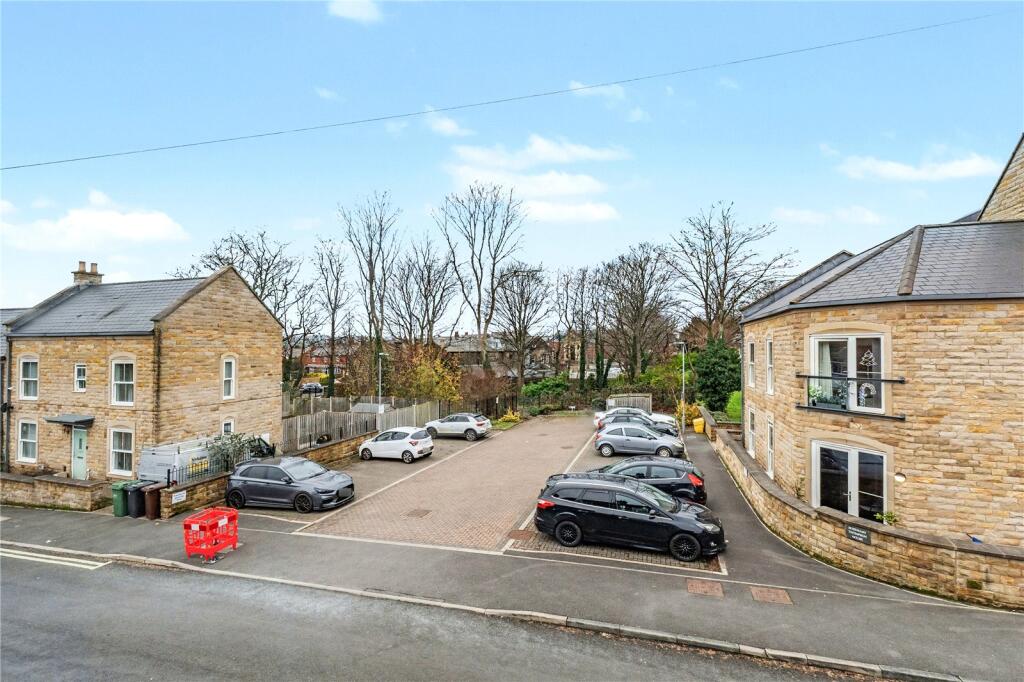 Regent Road, Horsforth, Leeds, West Yorkshire