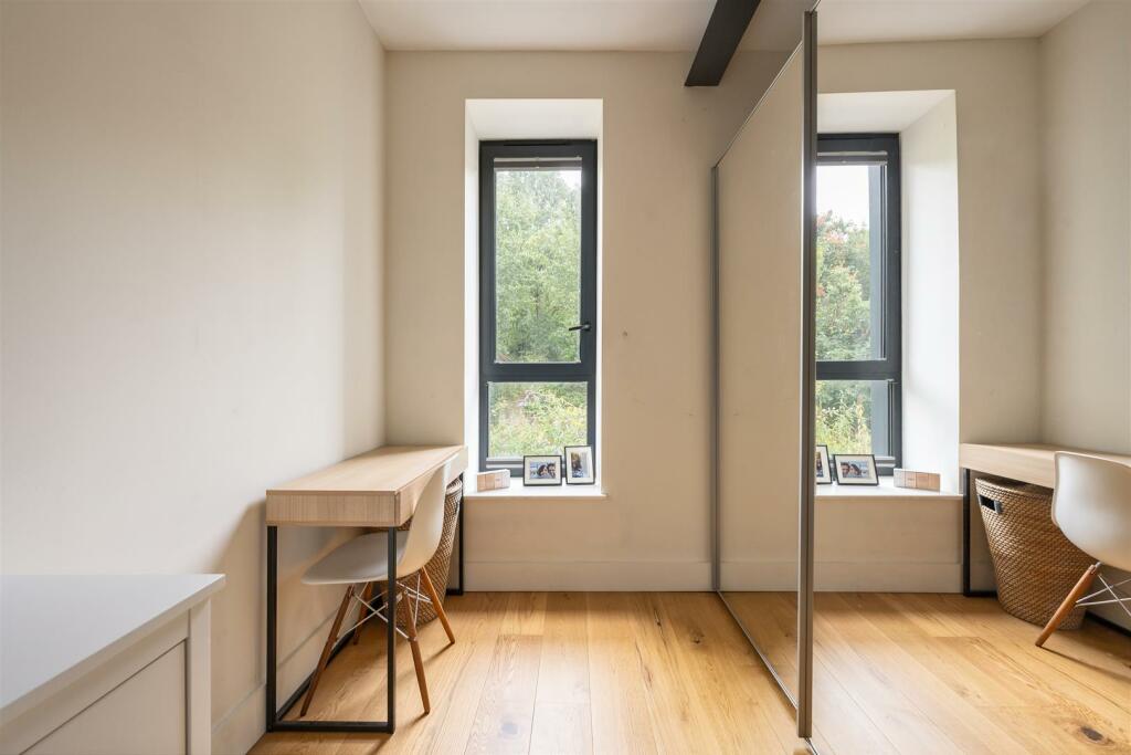 Bedroom-3.jpg