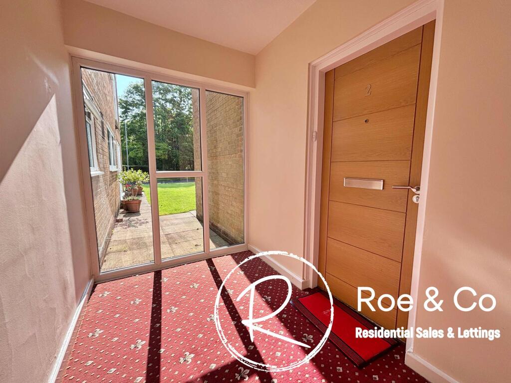 Communal hall and entrance to the apartment