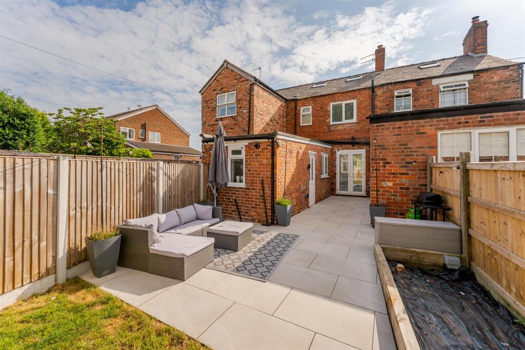 Sun-Trapped Rear Garden