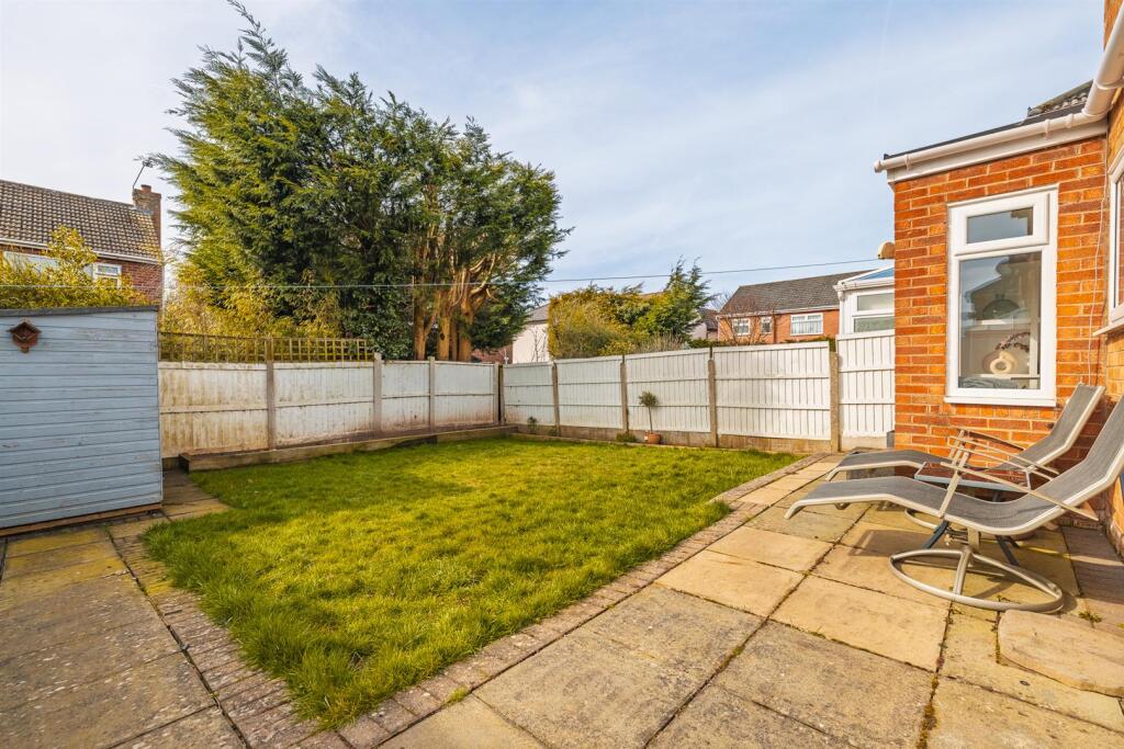 4 Bowness Ave-40.jpg