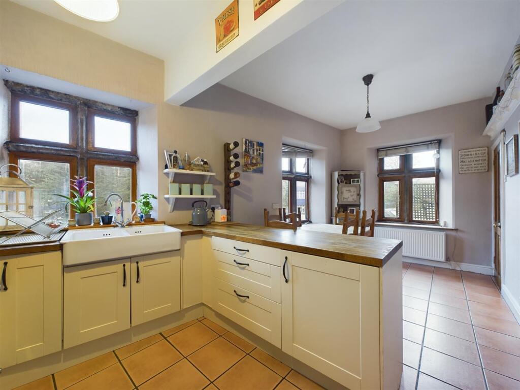 Dining Kitchen