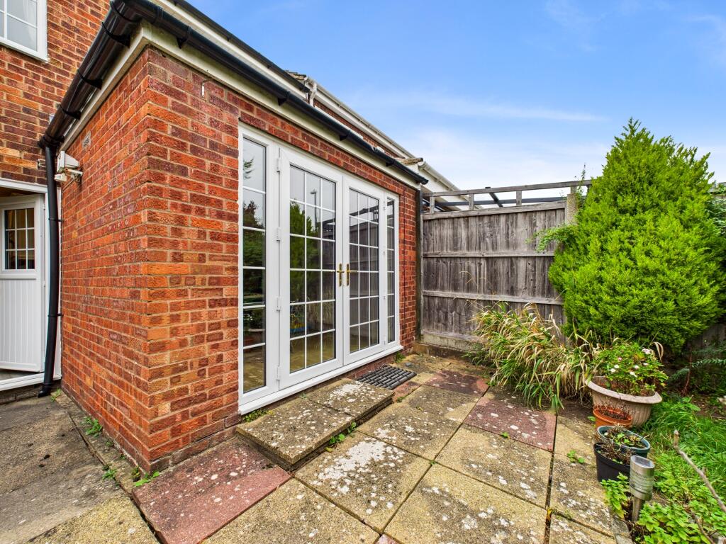 CAM05192G0-PR0167-STILL047