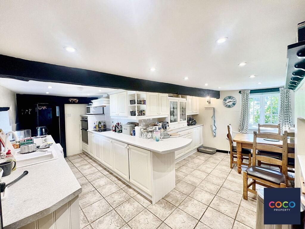 Kitchen / Diner