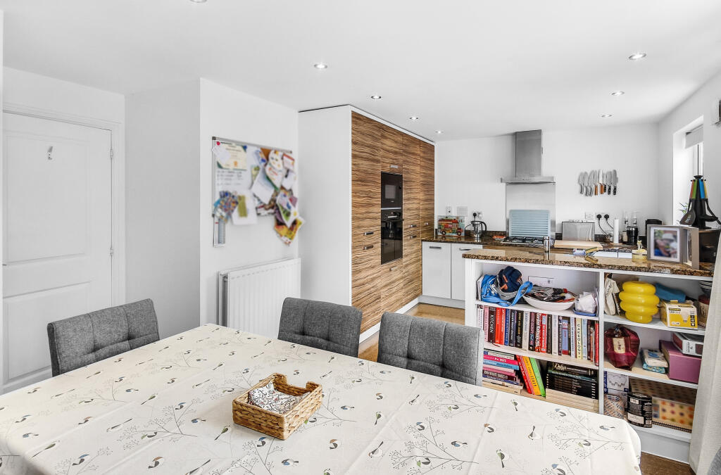 Flycatcher Keep, Bracknell, RG12