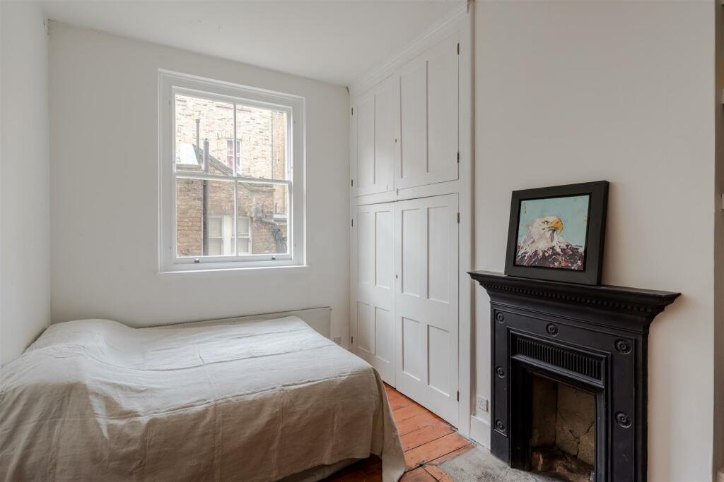 Flat 1, 87 Great Titchfield Street-12.jpg