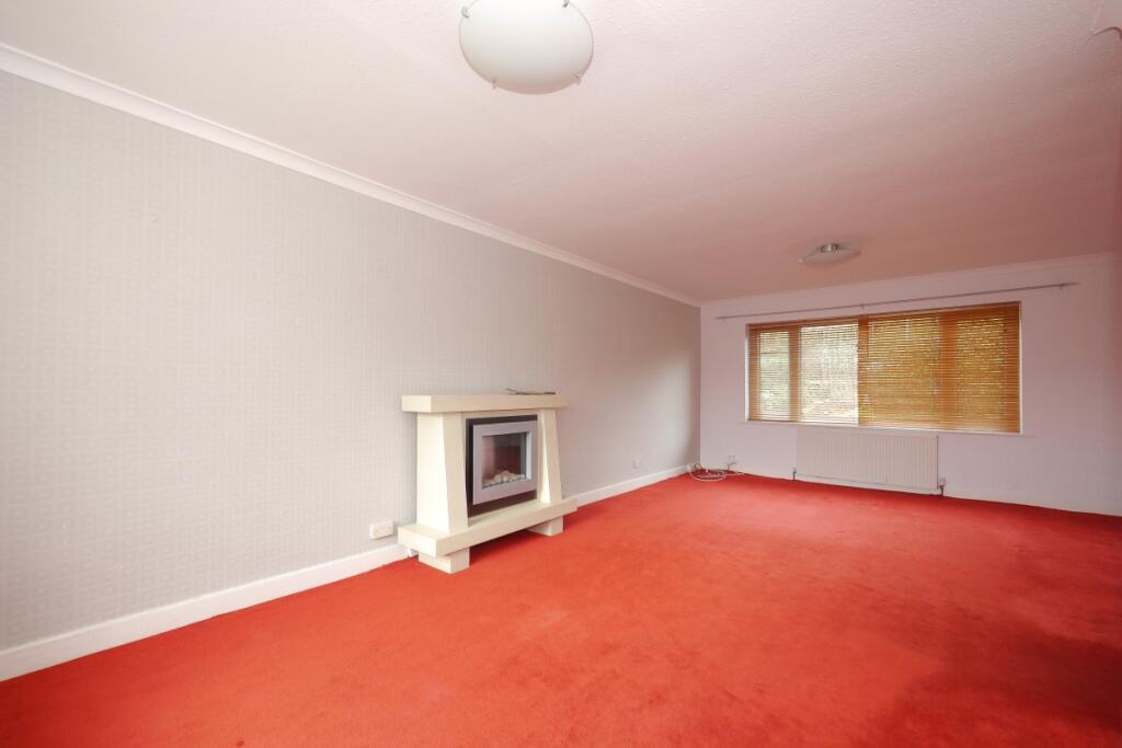 Living Room/Dining R