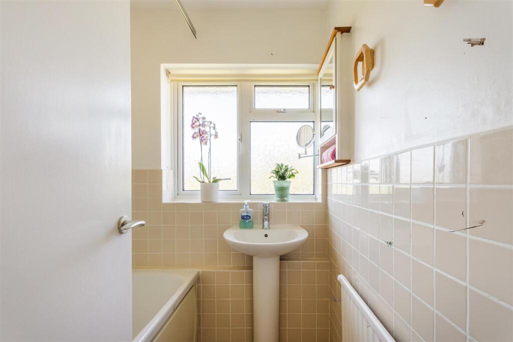 31 Greenacres_16.jpg