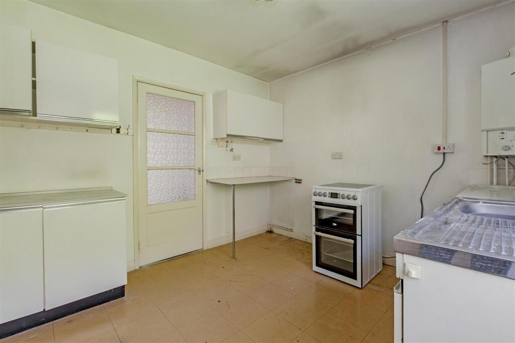 Kitchen-2.jpg