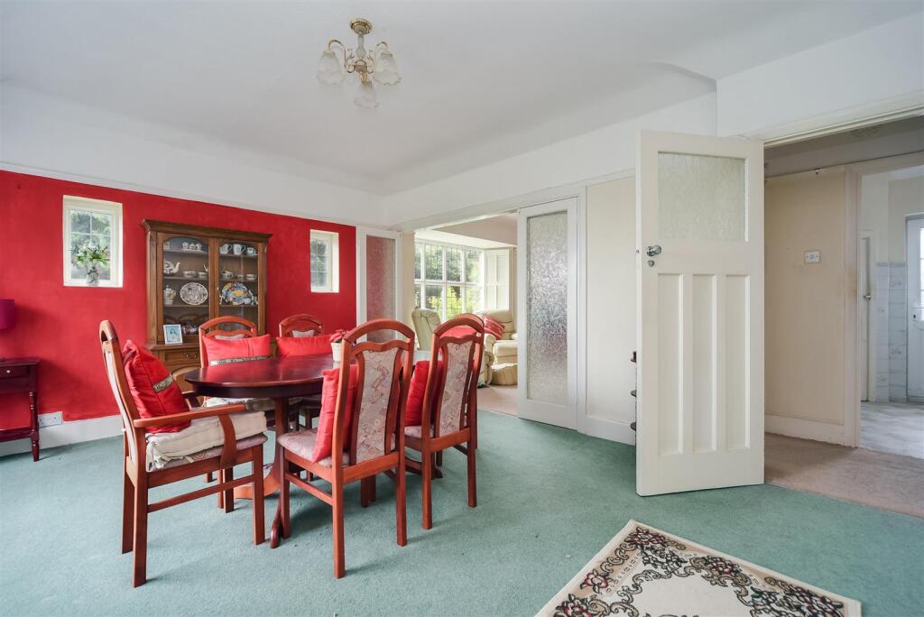 Whitehorse Drive 40.jpg