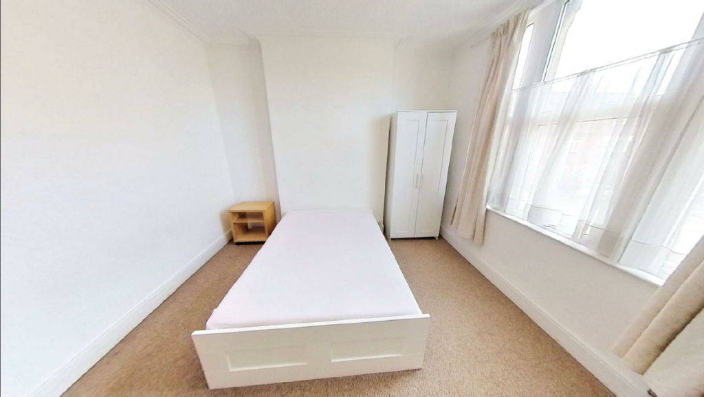 116 QUEENS ROAD-06.png