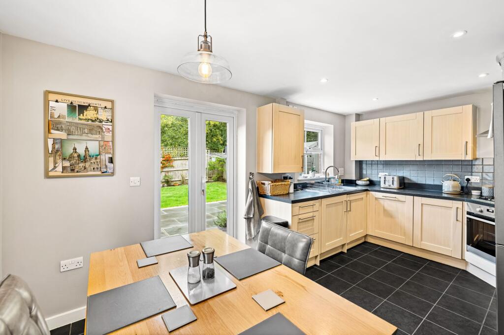 Kitchen Diner