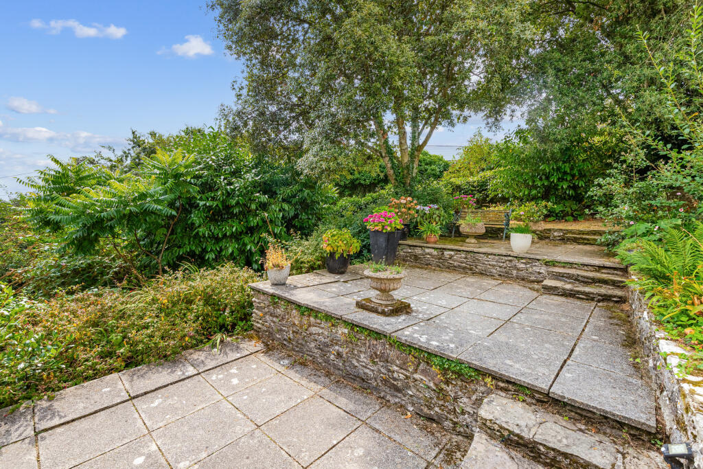 A04 - Flat 3 Whiteladies New Road Stoke Fleming - 