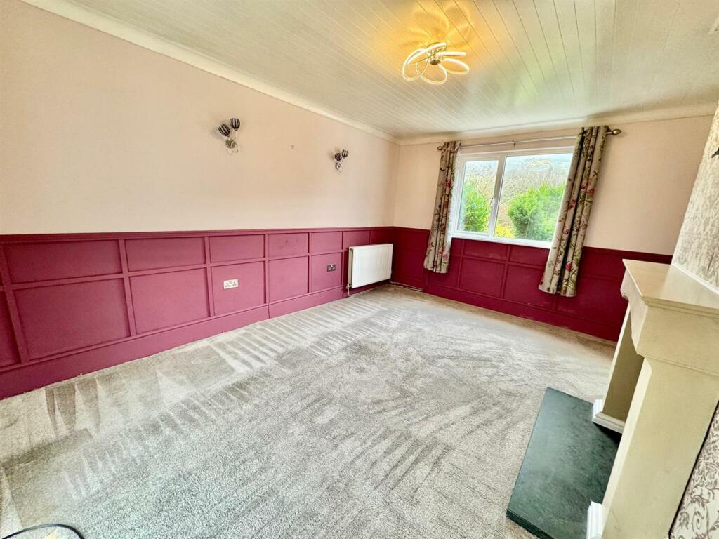 PHOTO-2024-12-18-20-56-48 (10).jpg