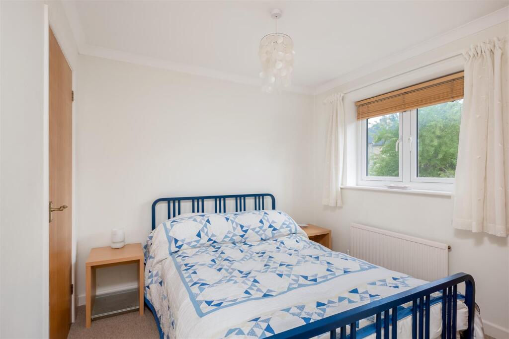 Homend Cottage 1684-9.jpg