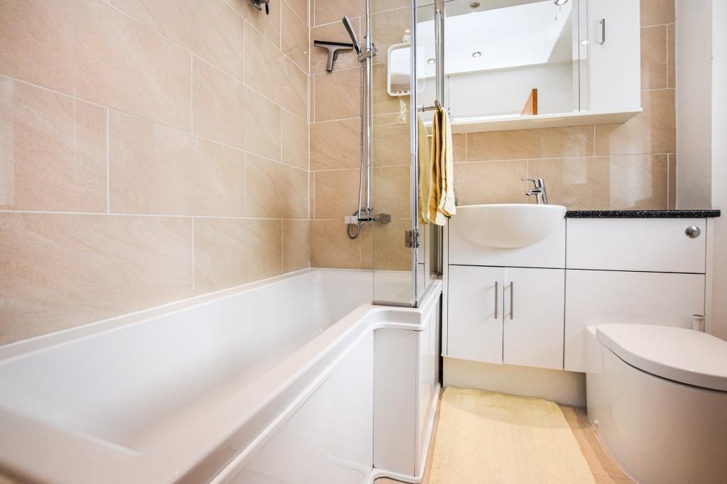 Modern bathroom