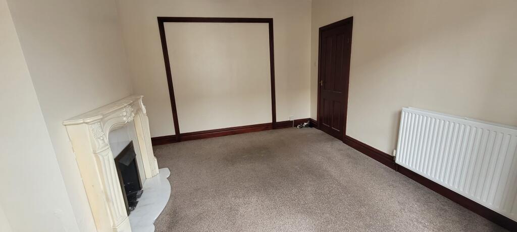 Bedroom 1 - 2