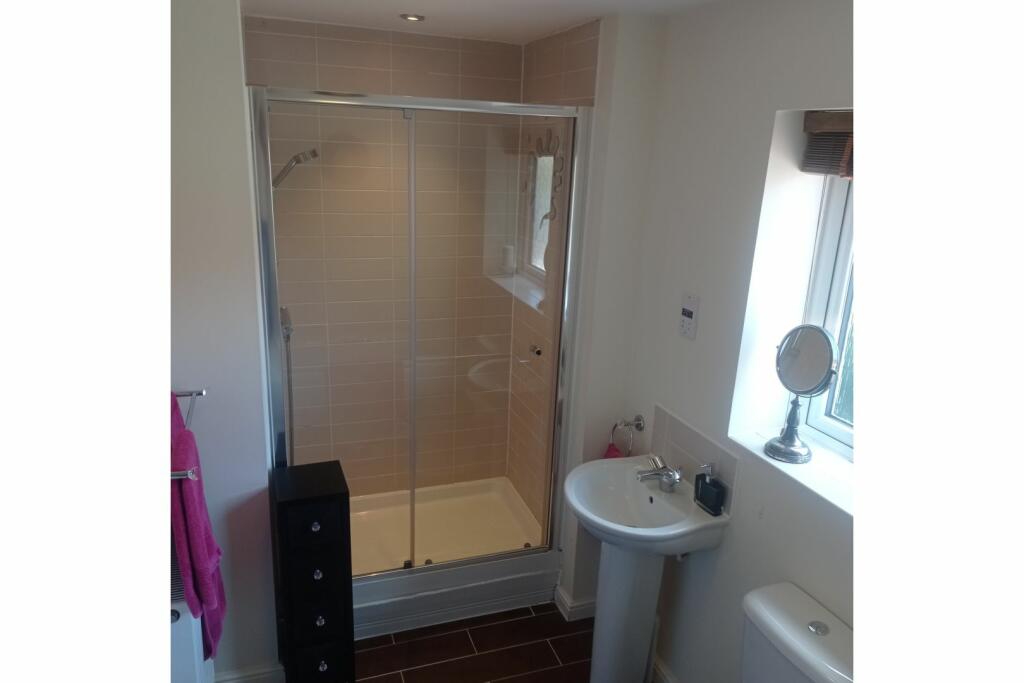 Master En-suite