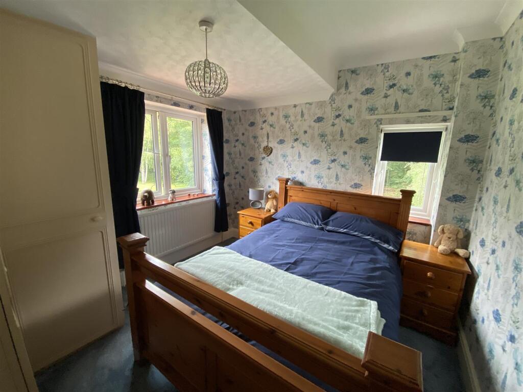 Bedroom no.2 rear double: