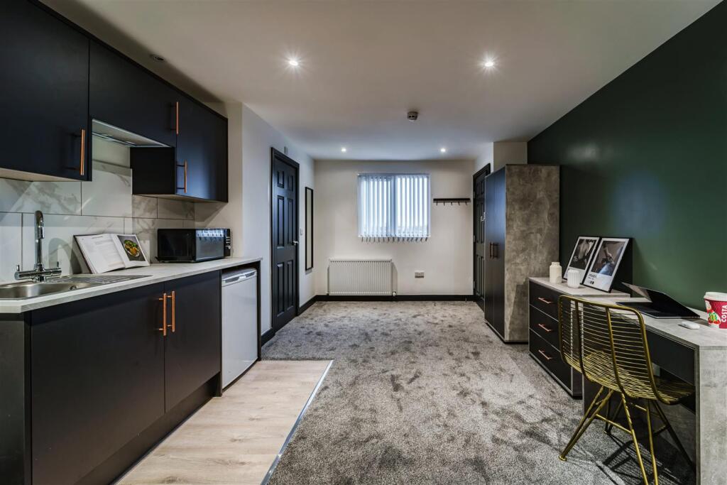 Room 7 Studio Example