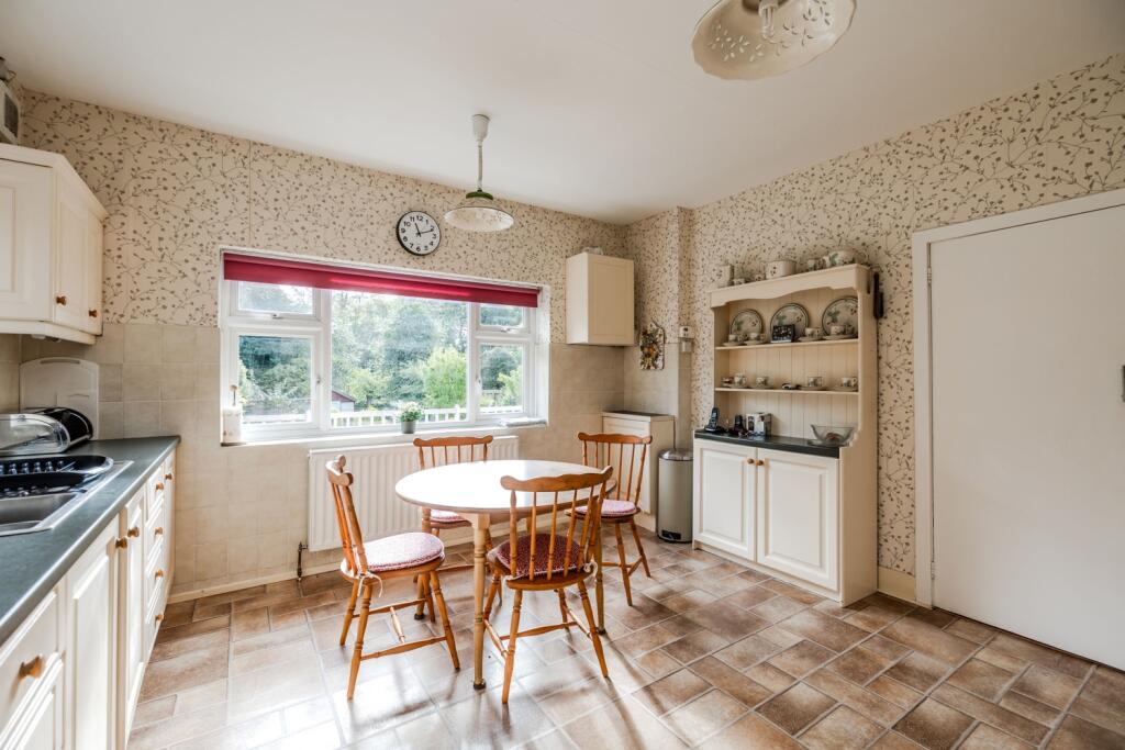 3LoweswoodClose,WestJesmond-2