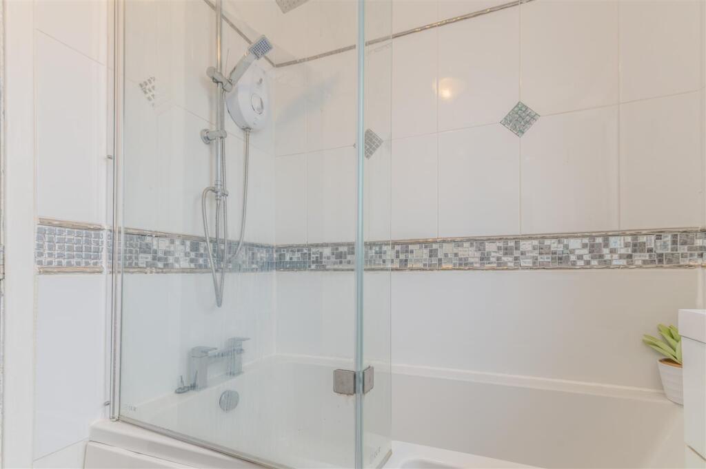 36 Mclean Street Dundee (8).jpg