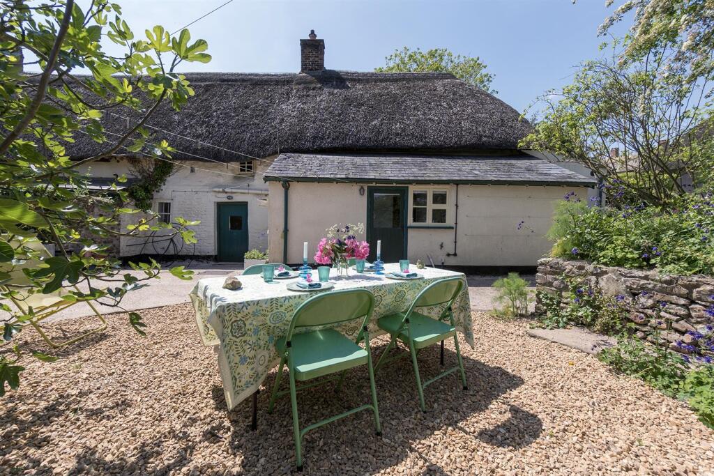 Garlands.38 - Copy.jpg