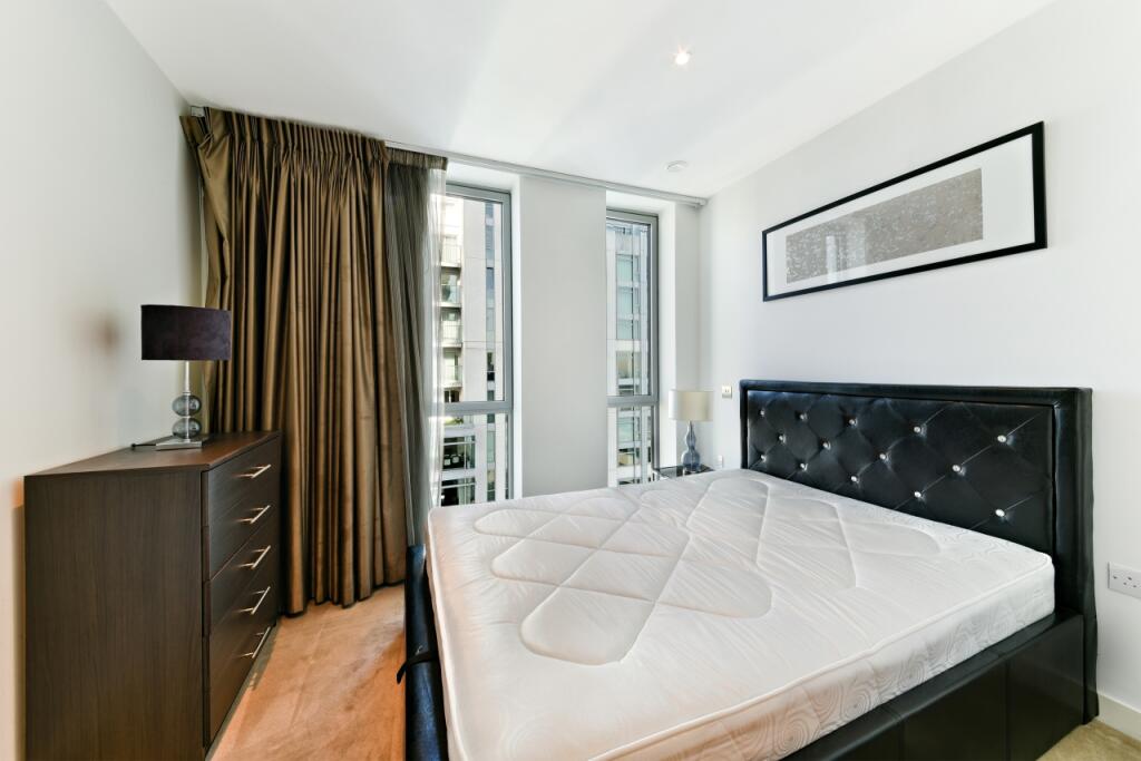 East Tower, Pan Peni