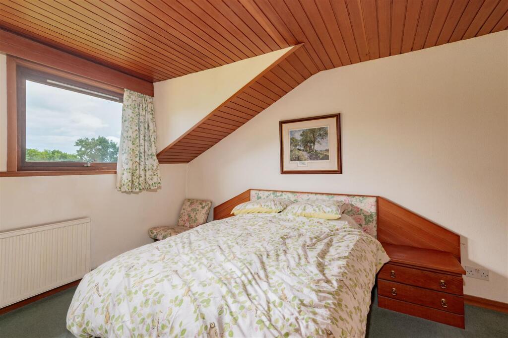 23 Seabourne Gardens Broughty Ferry-16.jpg