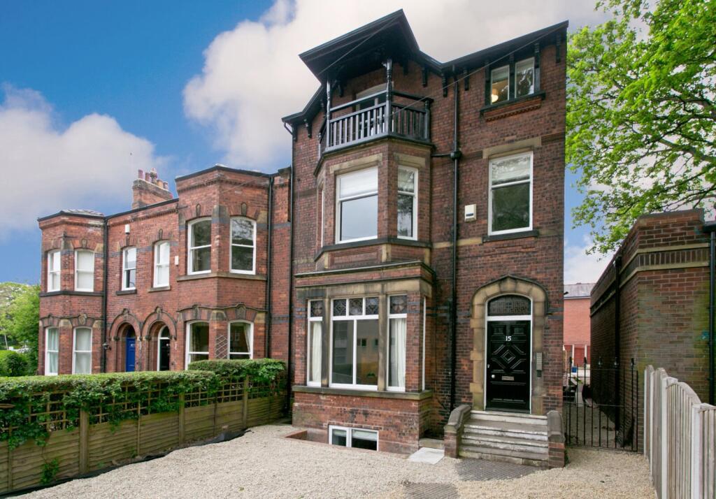Wakefield¿s Most Fabulous House Share ¿ En-Su