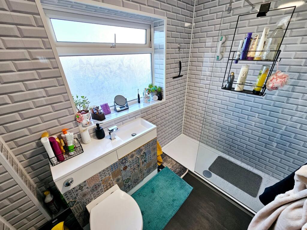 4a040b66-9af6-4446-9114-1d9c8e717577